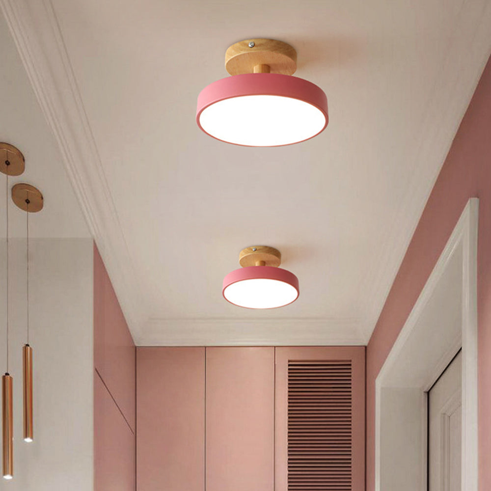Nörd – Skandinavisk Plafondlampe med Træbase & Blødt Pasteldesign