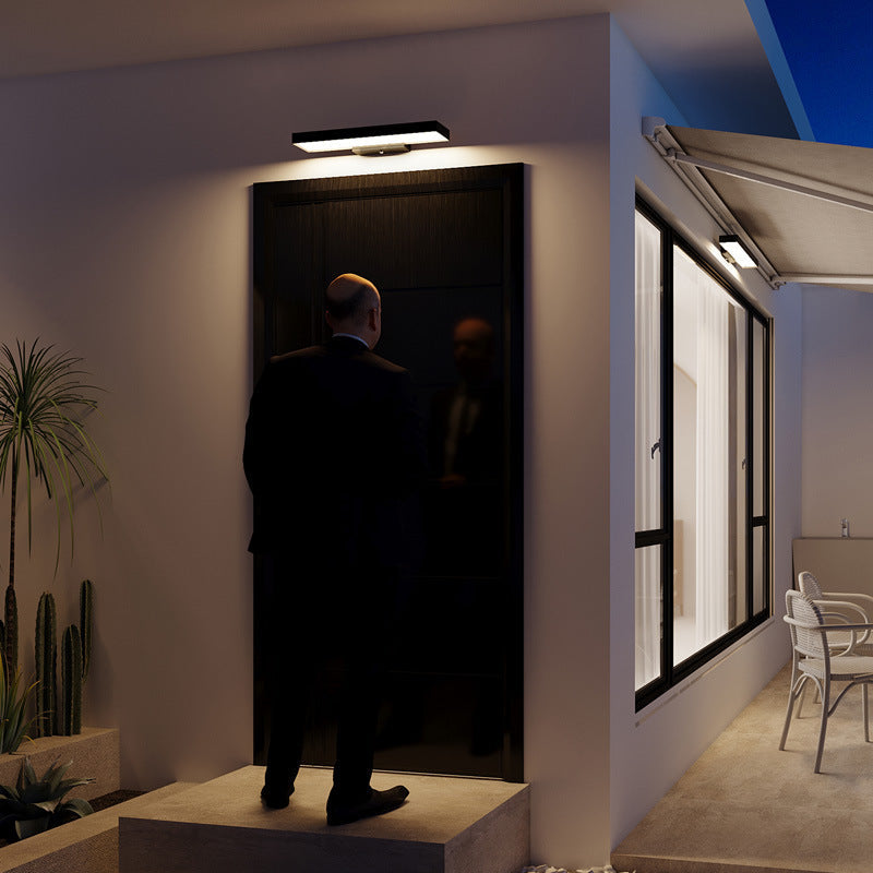 Minimalistisk LED-udendørslampe med bevægelsessensor