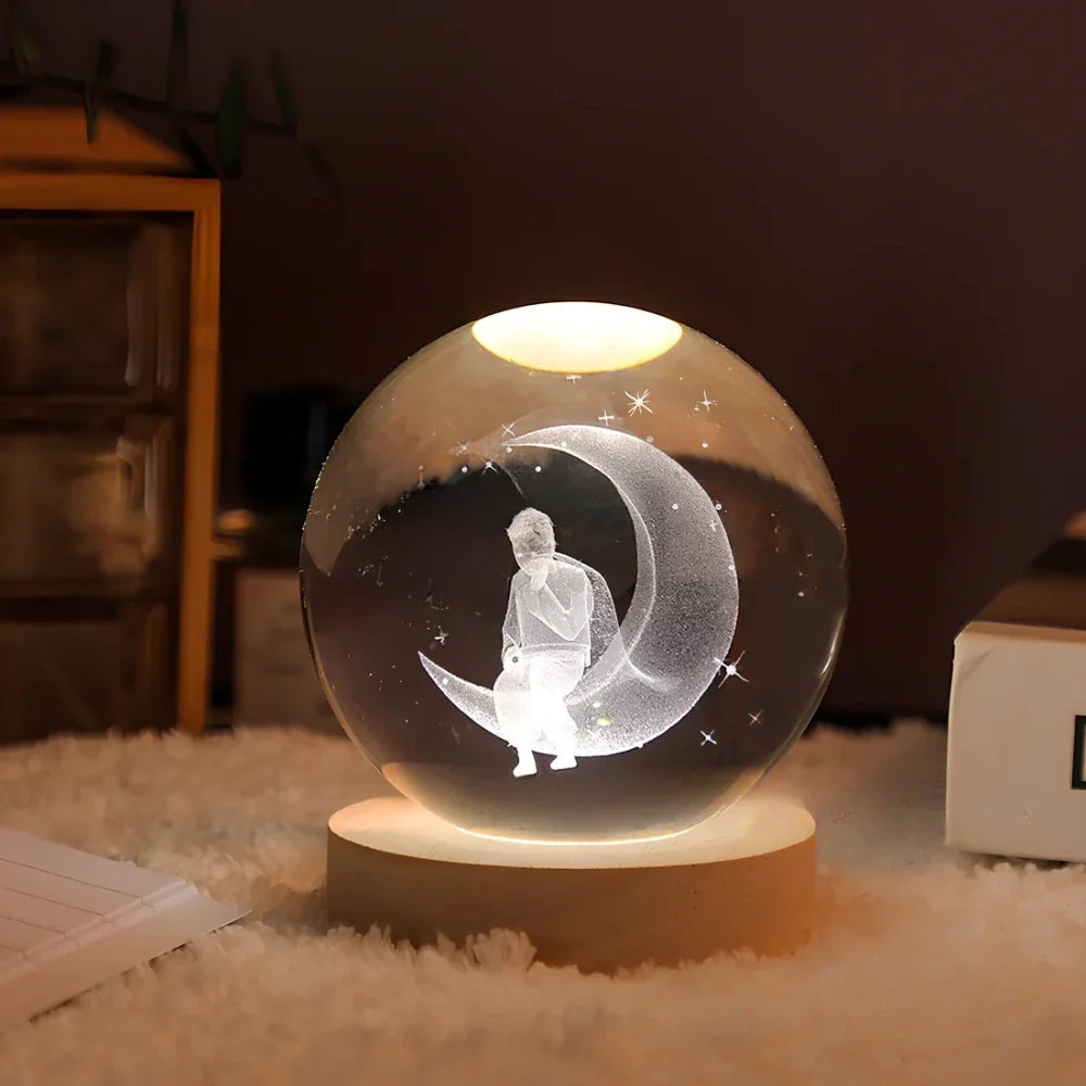 AstroCrystal – 3D Kristallampa med Rymdmotiv för Magisk Belysning