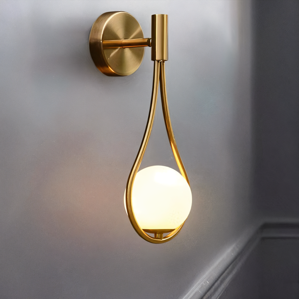 Lumeira Væglampe – Dråbeformet Glaslampe med Kunstnerisk Metalramme