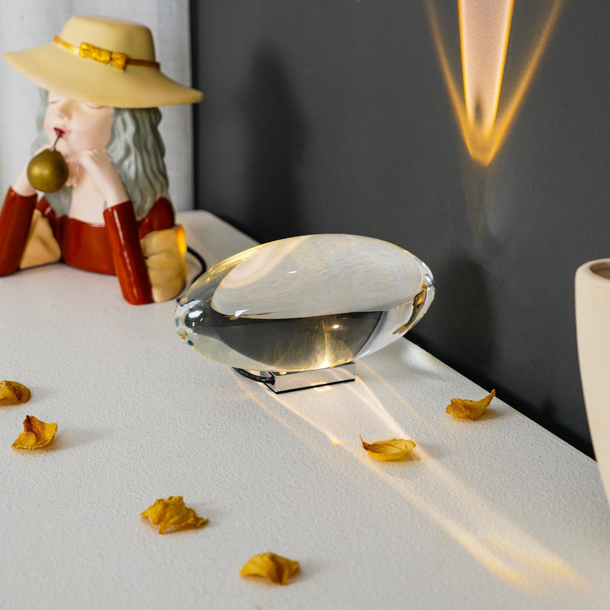 Bordlampe i krystal med LED – dekorativ lampe med stemningslys
