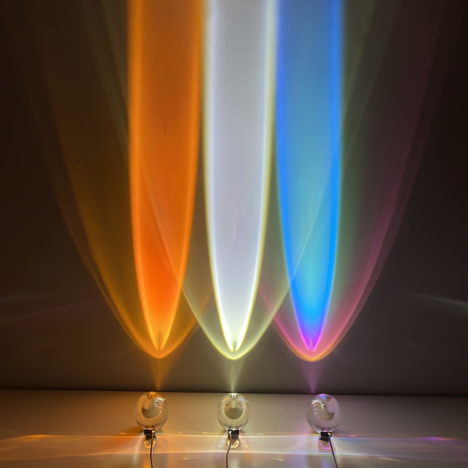 Bordlampe i krystal med LED – dekorativ lampe med stemningslys