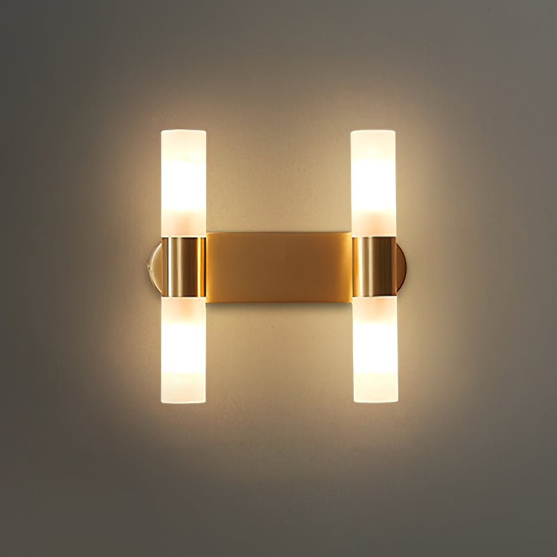 Brassia – Elegant Væglampe i Messing med Energieffektiv LED-Belysning