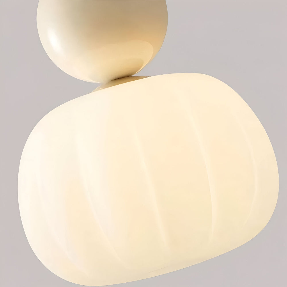 Crémura – Klassisk Art Deco pendellampa i crème og metal