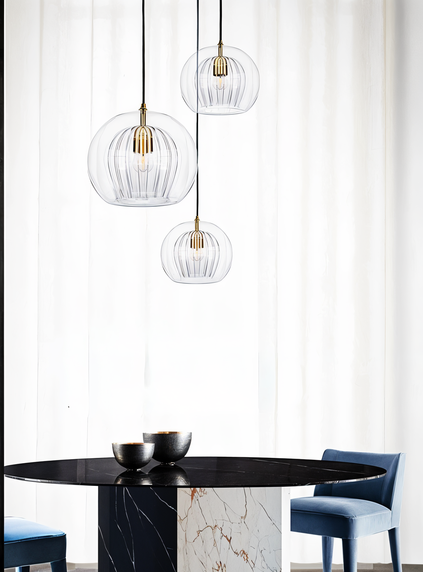 Gloréa Pendellampe – Kugleformet Glaspendel med Vintage Elegance