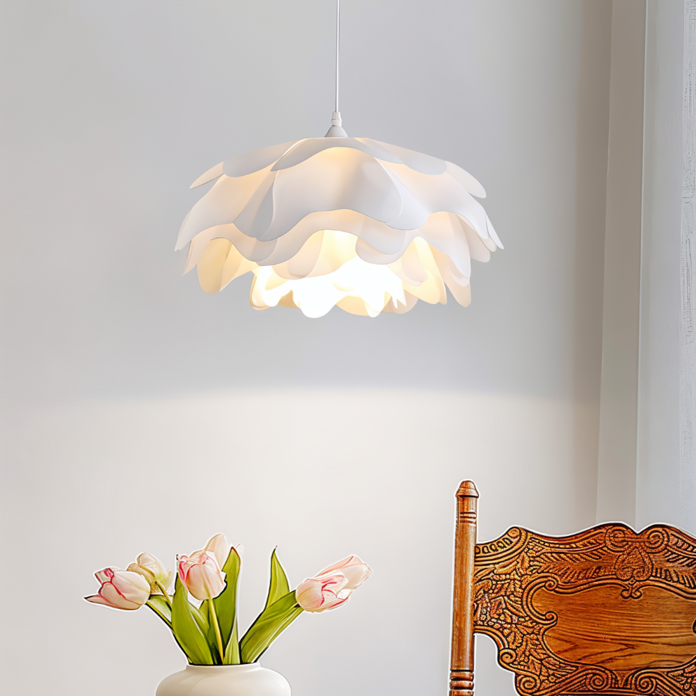 Designer loftlampe med blomsterformet design til spisebord