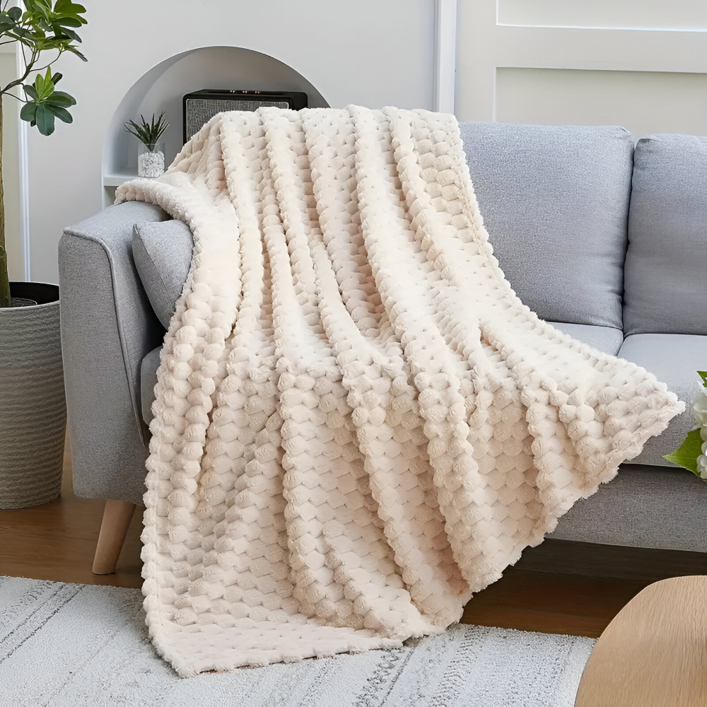ThermaLuxe Plaid – Tjock Plyschfilt i Elegant Design för Maximal Värme