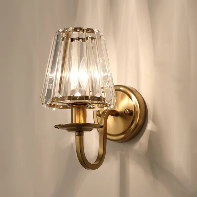 Væglampe i krystal – vintage design med cylindrisk LED lys