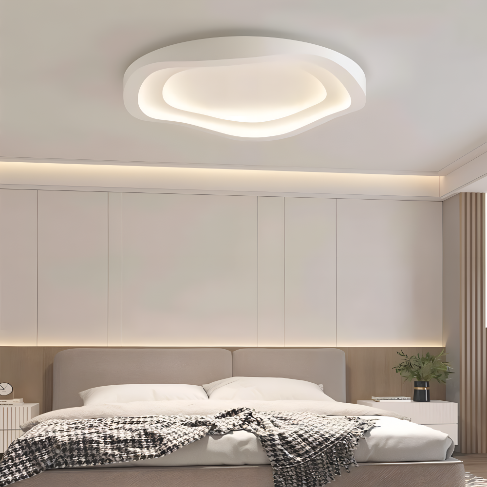 Lumivara Loftlampe – Dæmpbar Hvid LED Loftlampe med Kurvet Minimalistisk Design