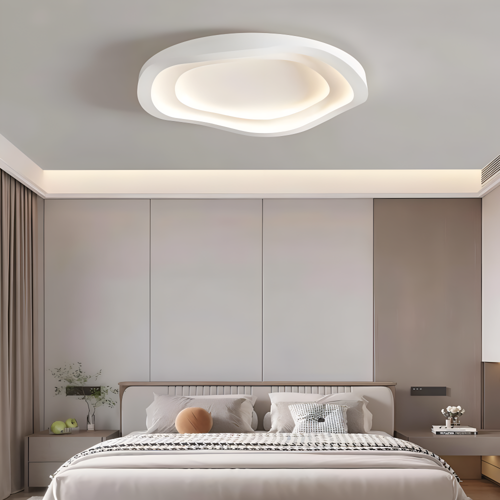 Lumivara Loftlampe – Dæmpbar Hvid LED Loftlampe med Kurvet Minimalistisk Design