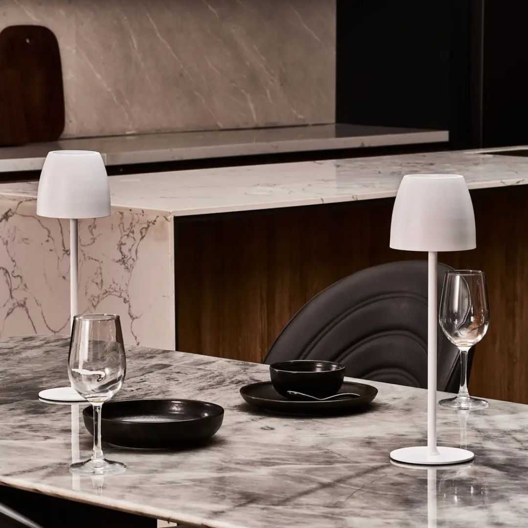 Trådløs bordlampe med dæmpbar funktion – moderne luksusdesign
