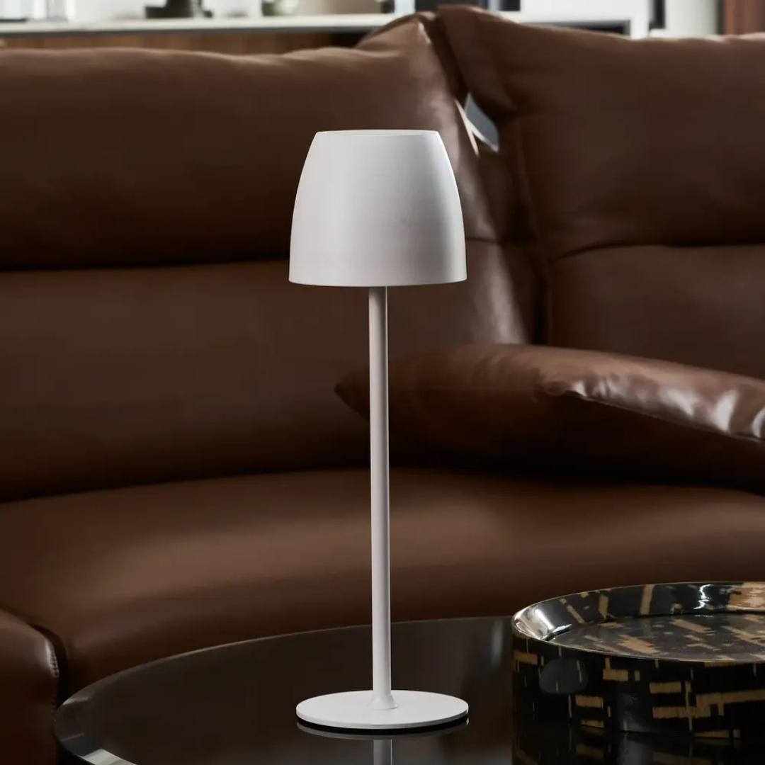 Trådløs bordlampe med dæmpbar funktion – moderne luksusdesign