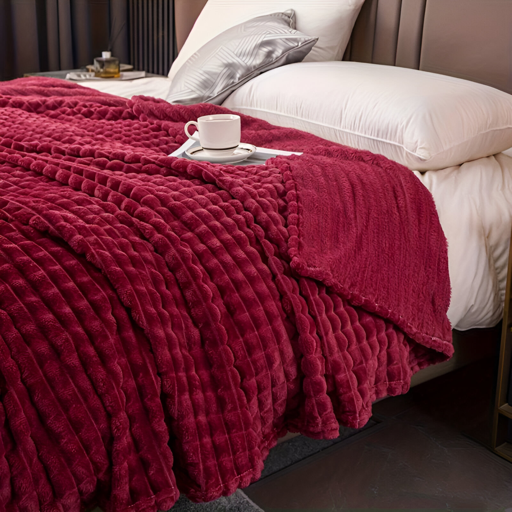 WaveLuxe Plaid – Ultra Fluffy Koralfleece Tæppe med Struktur