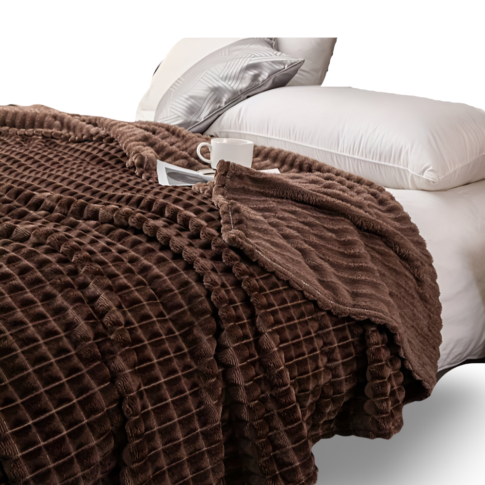 WaveLuxe Plaid – Ultra Fluffy Koralfleece Tæppe med Struktur