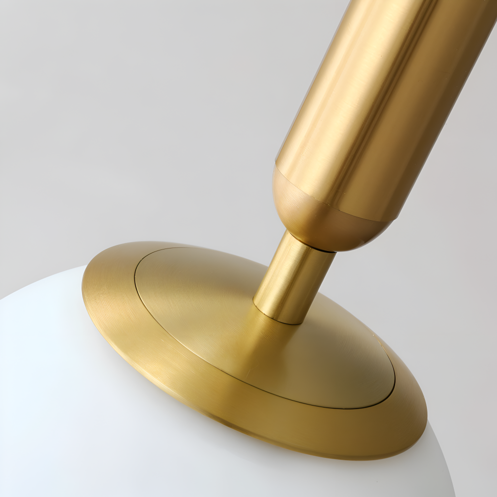 Hvid glas pendellampe – moderne nordisk design med blødt lys