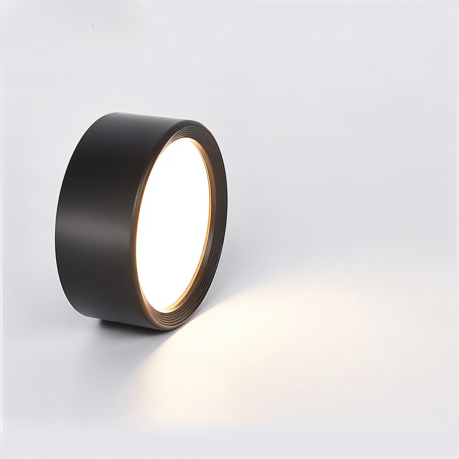 AluminBeam – Ultra Slim Rund LED Loftlampe i Aluminium