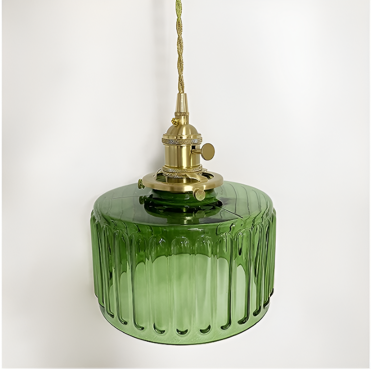 Verluna – Vintage Grøn Pendellampe i Cylindrisk Glasdesign