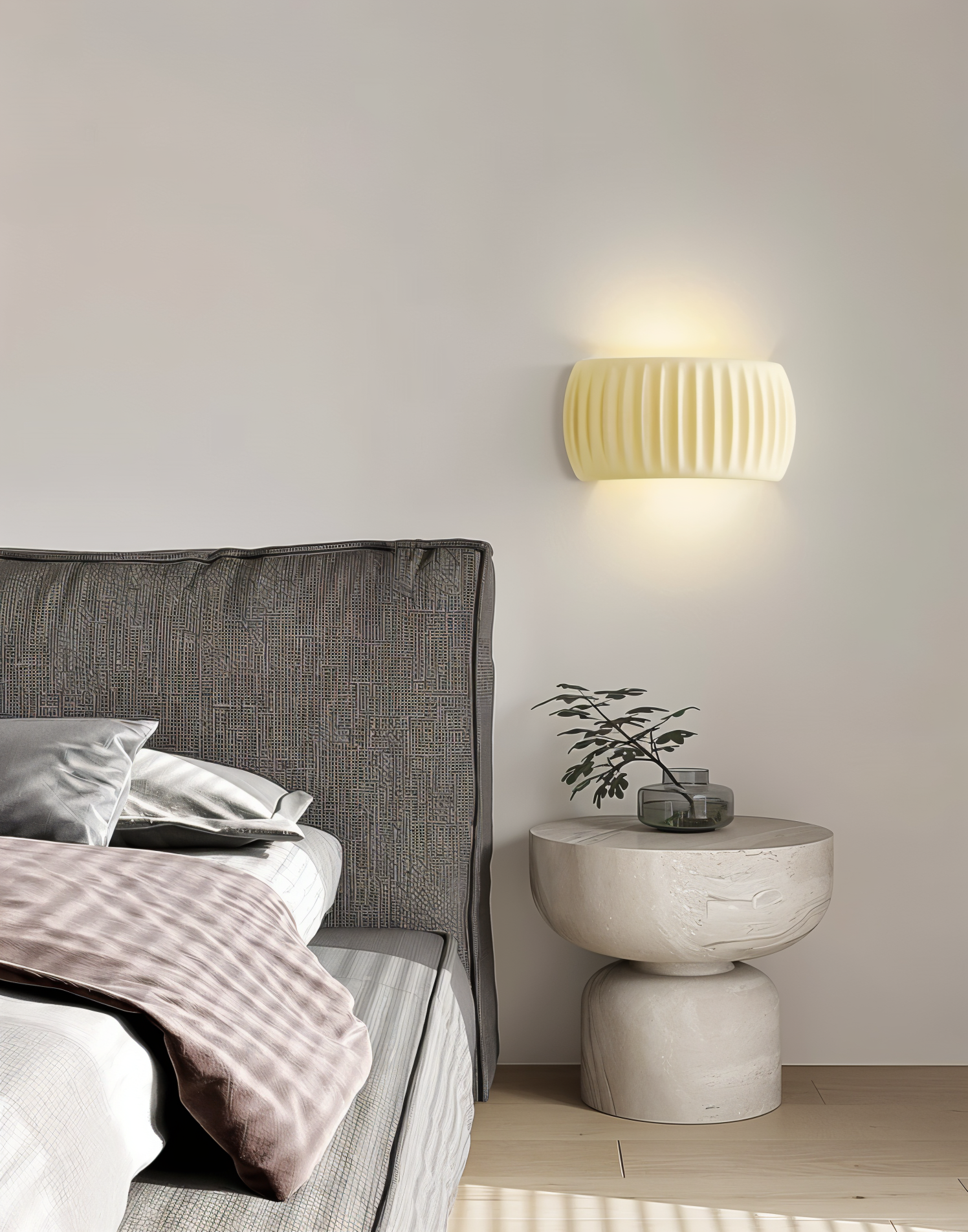 ColoraRib – Grøn Riflet Væglampe i Resin med Macaron Design & Nordisk LED