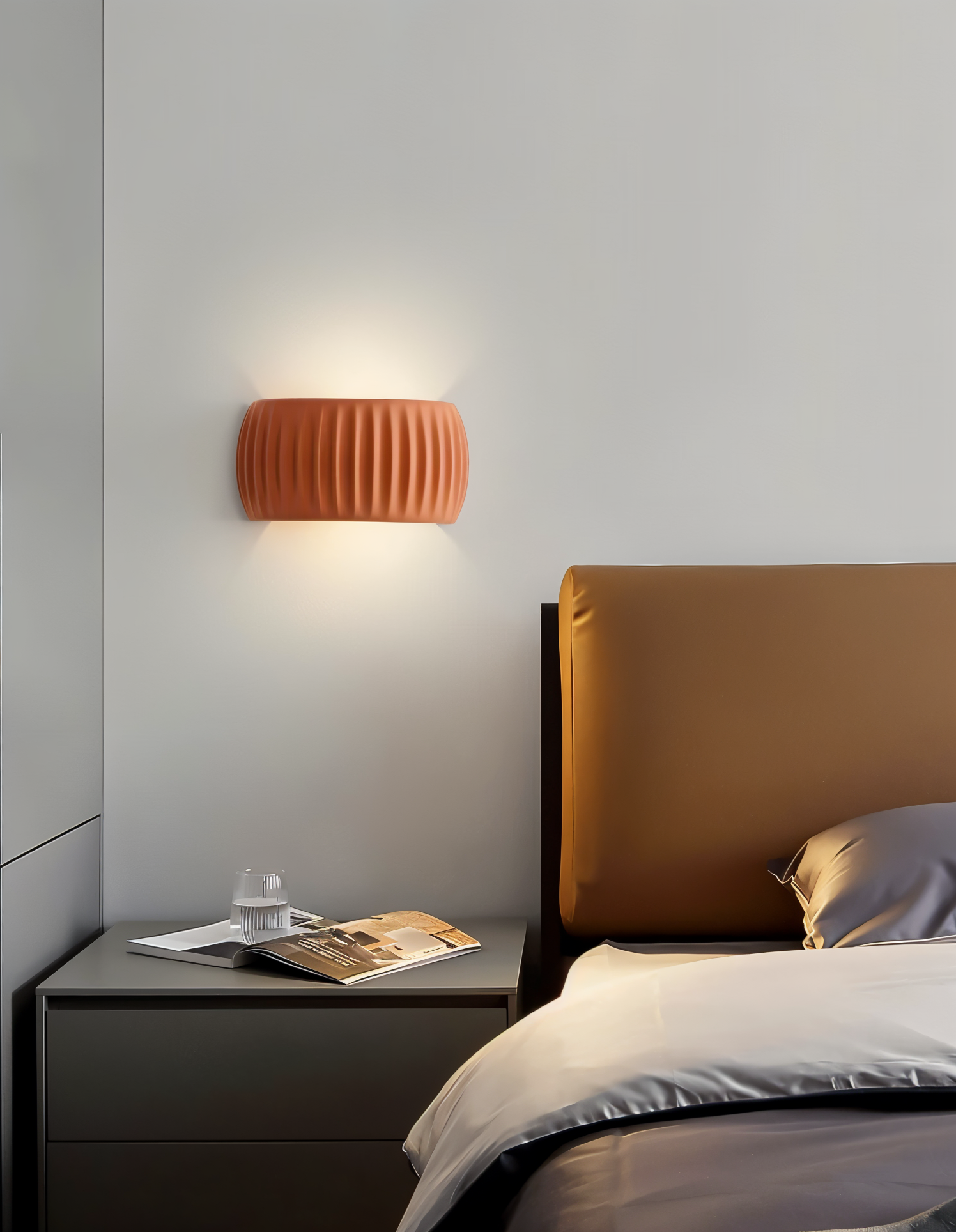 ColoraRib – Grøn Riflet Væglampe i Resin med Macaron Design & Nordisk LED