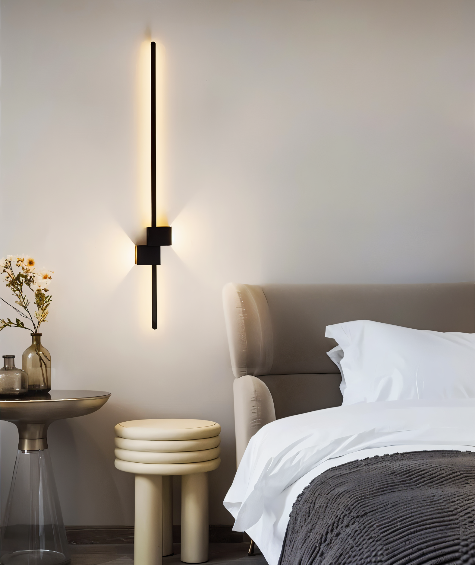 Linearo – Minimalistisk Sort LED Væglampe i Moderne Langt Design