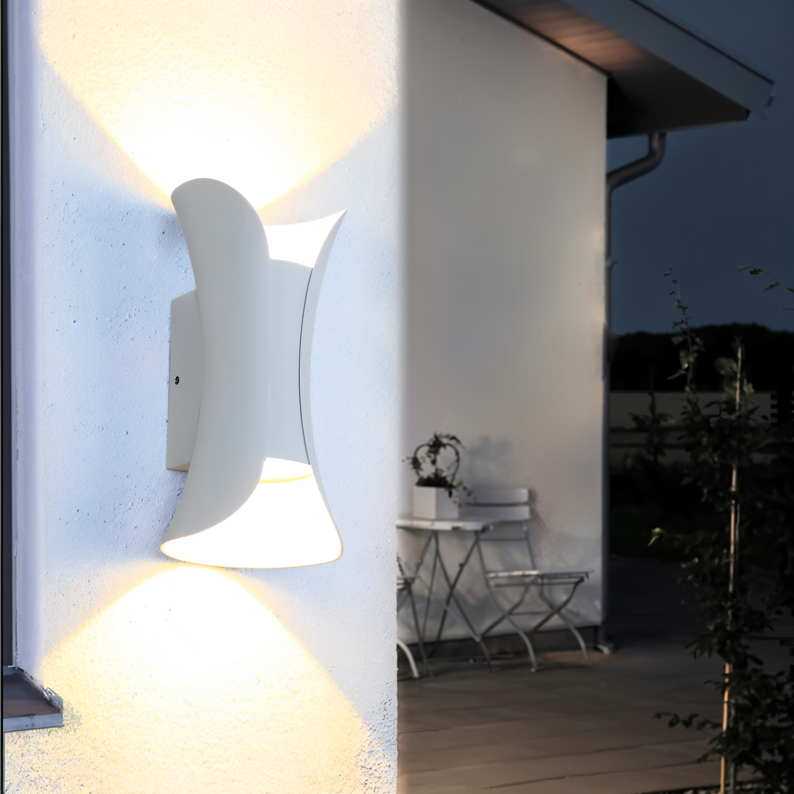 Udendørs væglampe op/ned – sort og guld LED lampe IP65