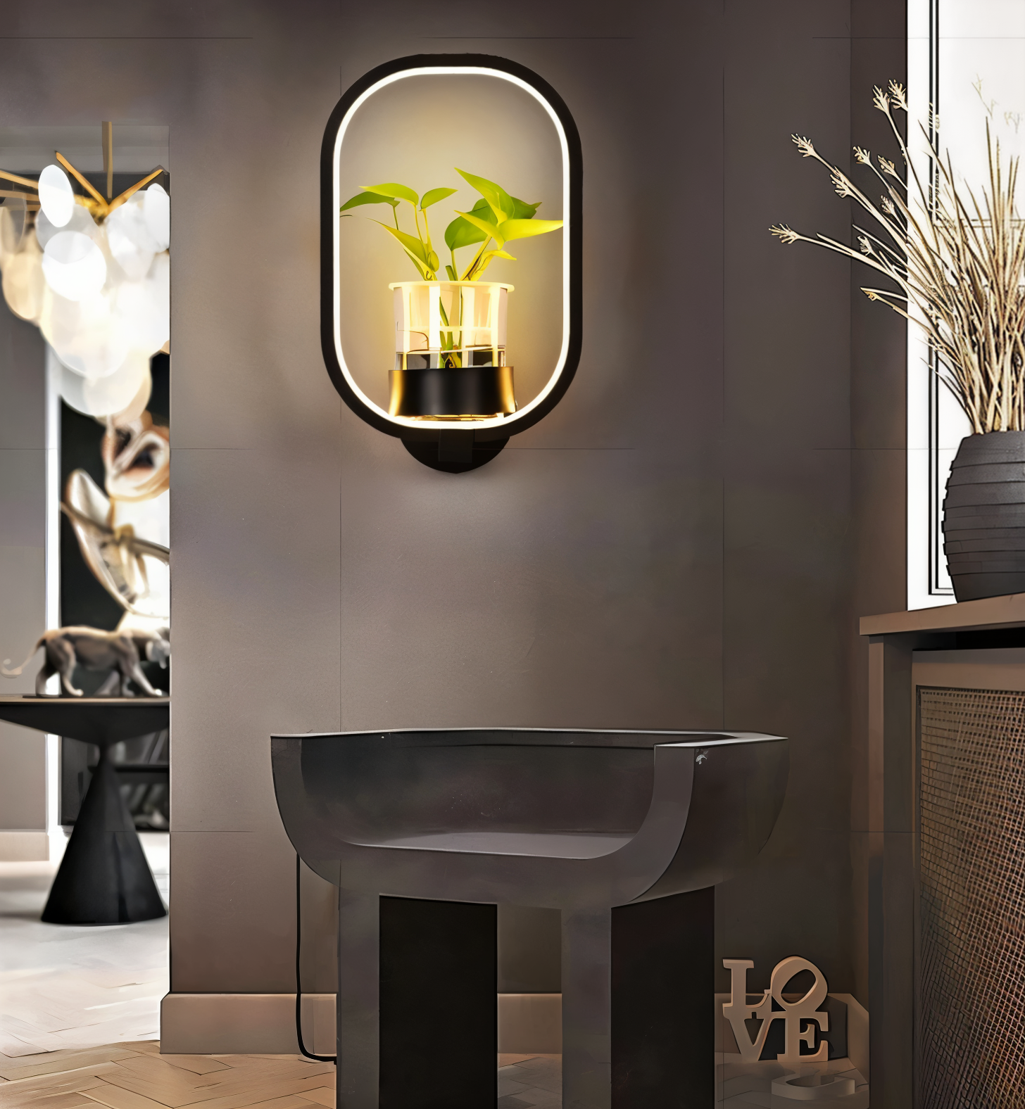 LumiGrow – Minimalistisk LED Væglampe med Integreret Planteholder