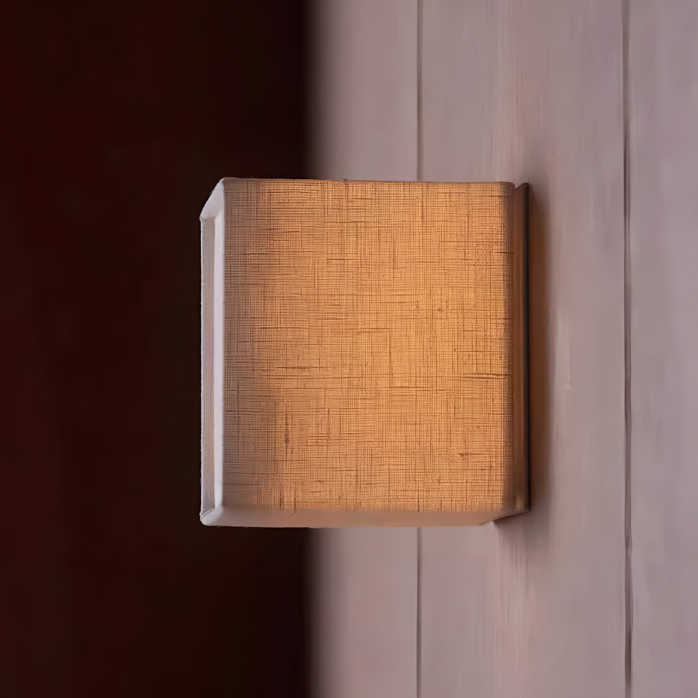 Zenvira – Væglampe i Tekstil med Japansk Kvadratisk Design og Integreret LED