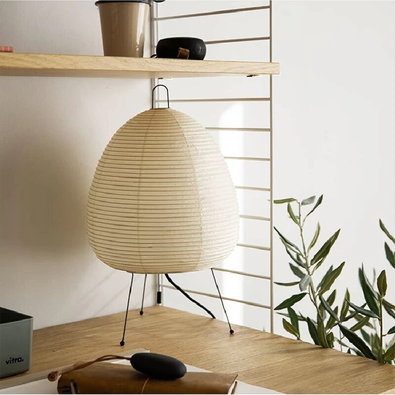 Japansk bordlampe i rispapir – LED lampe med harmonisk Japandi design
