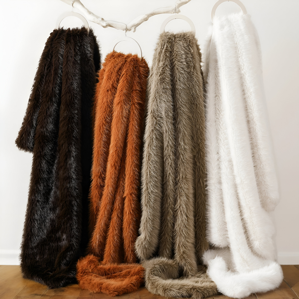 VelouraFur Luxe – Lyxig Konstpälsfilt med Elegant Velourfinish