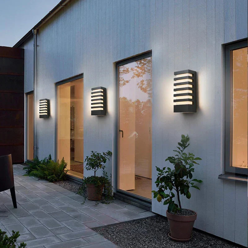 Minimalistisk LED væglampe udendørs IP65 – 12W varm hvid aluminium