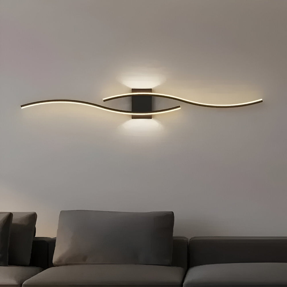 Moderne LED væglampe med elegant bølgedesign