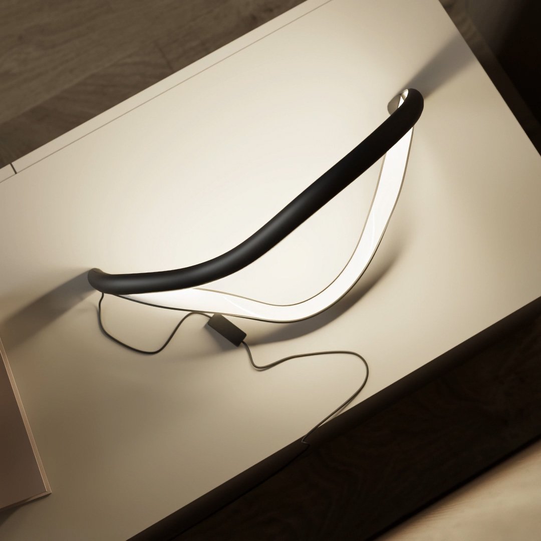 Moderne sort bordlampe – mat finish med varm hvid belysning