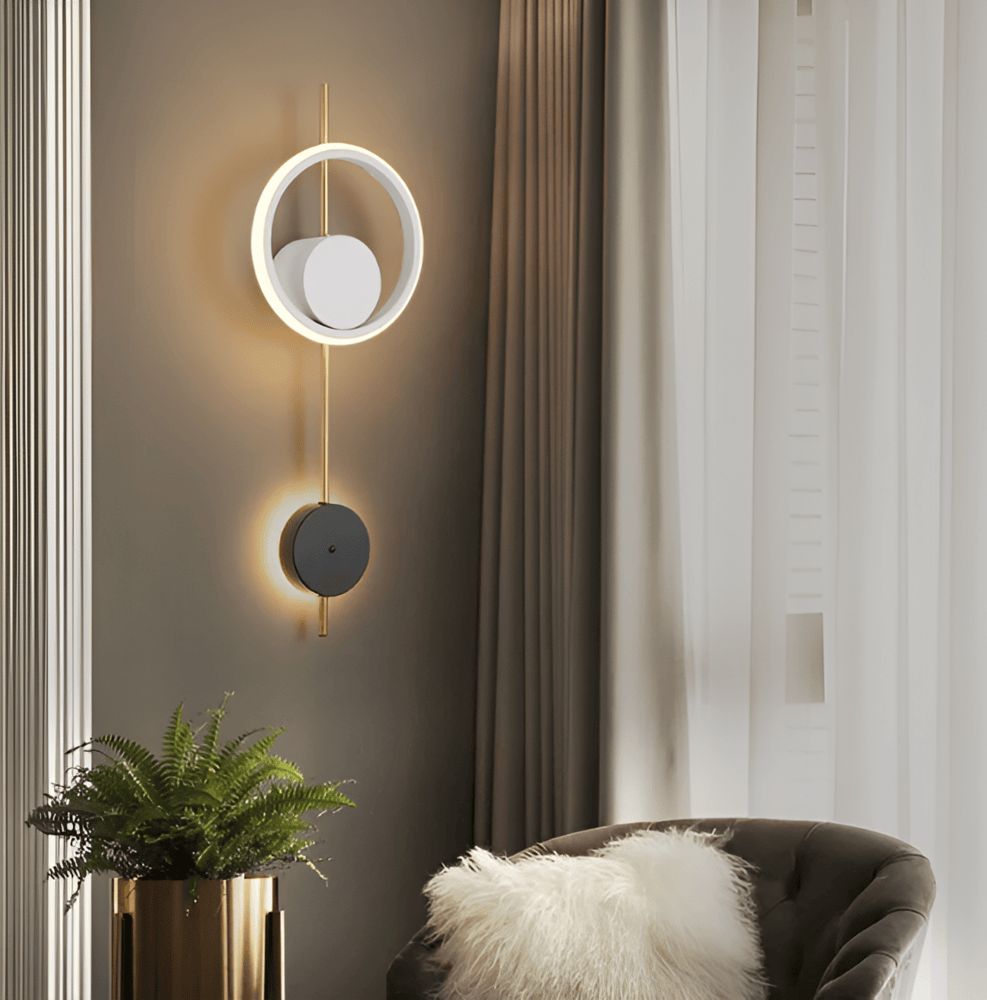 HaloLume Væglampe – Minimalistisk Rund LED Væglampe i Metal