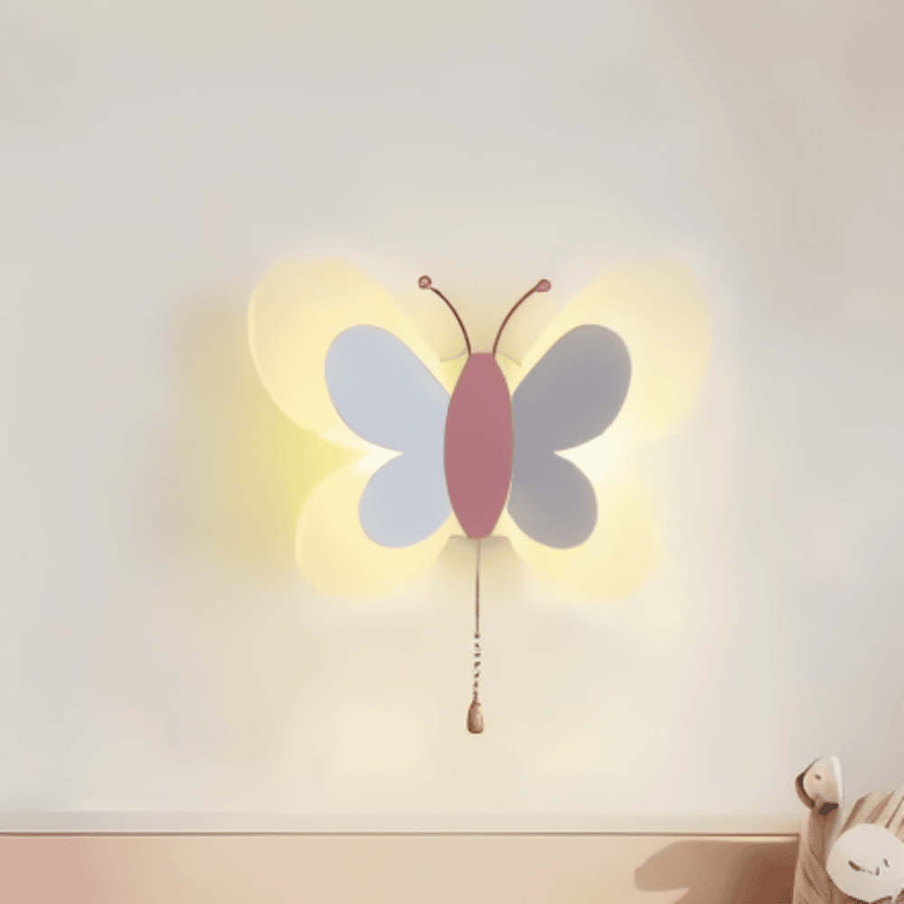 LED væglampe med sommerfugledesign – farverig børnelampe
