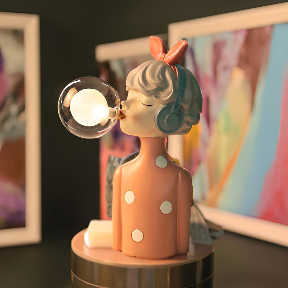 Figur bordlampe med eventyrdesign – magisk LED belysning