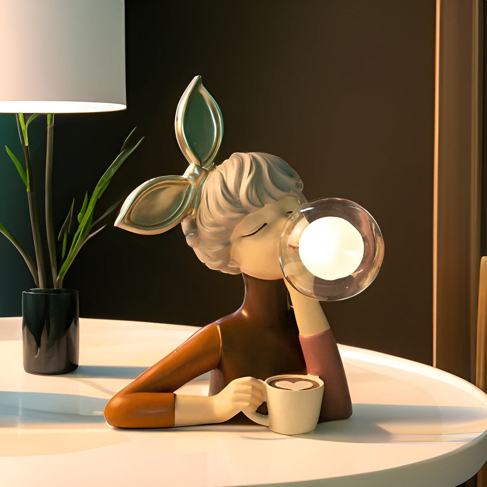 Figur bordlampe med eventyrdesign – magisk LED belysning