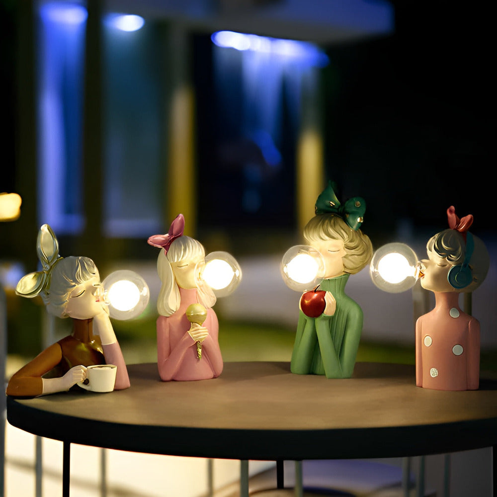 Figur bordlampe med eventyrdesign – magisk LED belysning