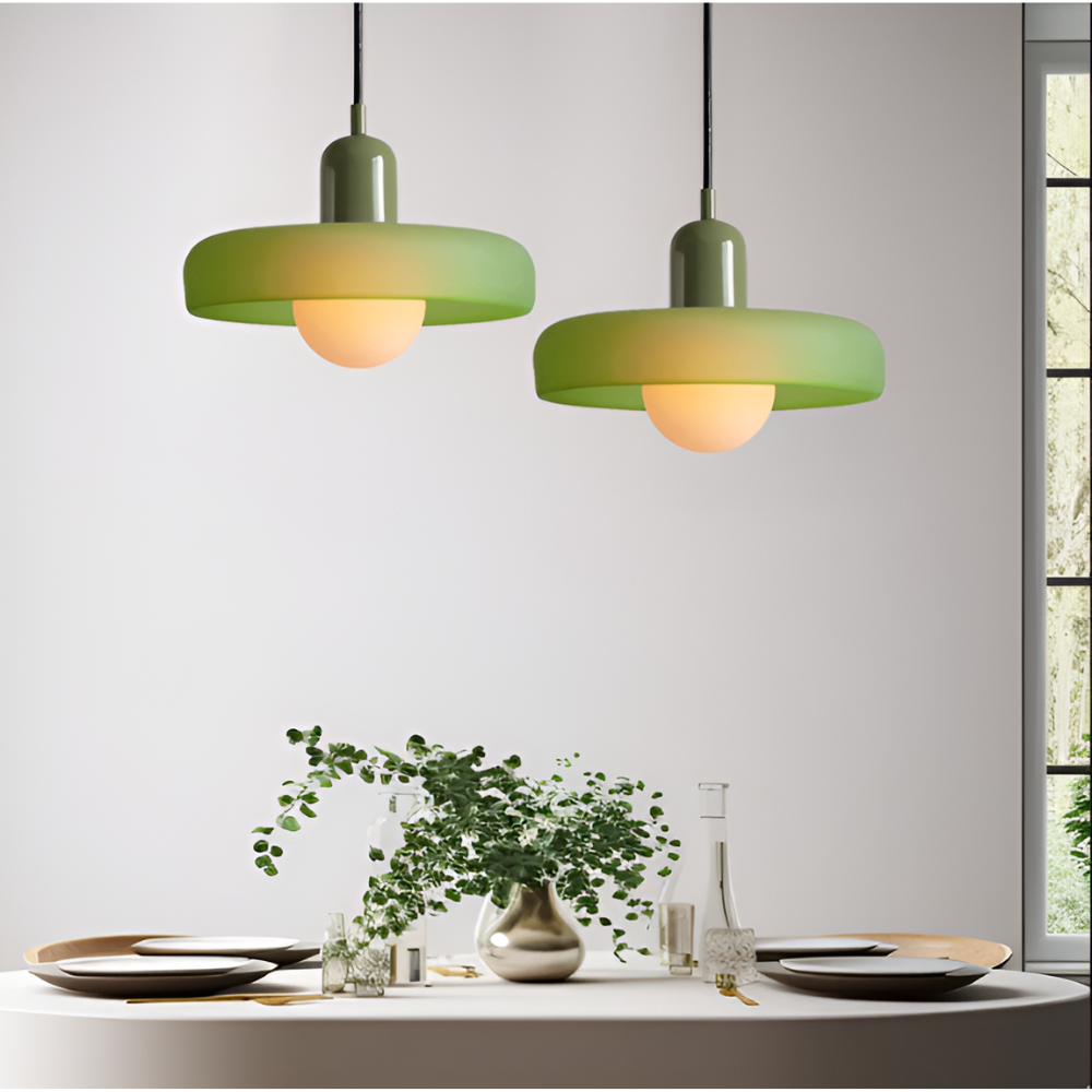 LustraGlow – Justerbar Farverig Hængelampe i Glas
