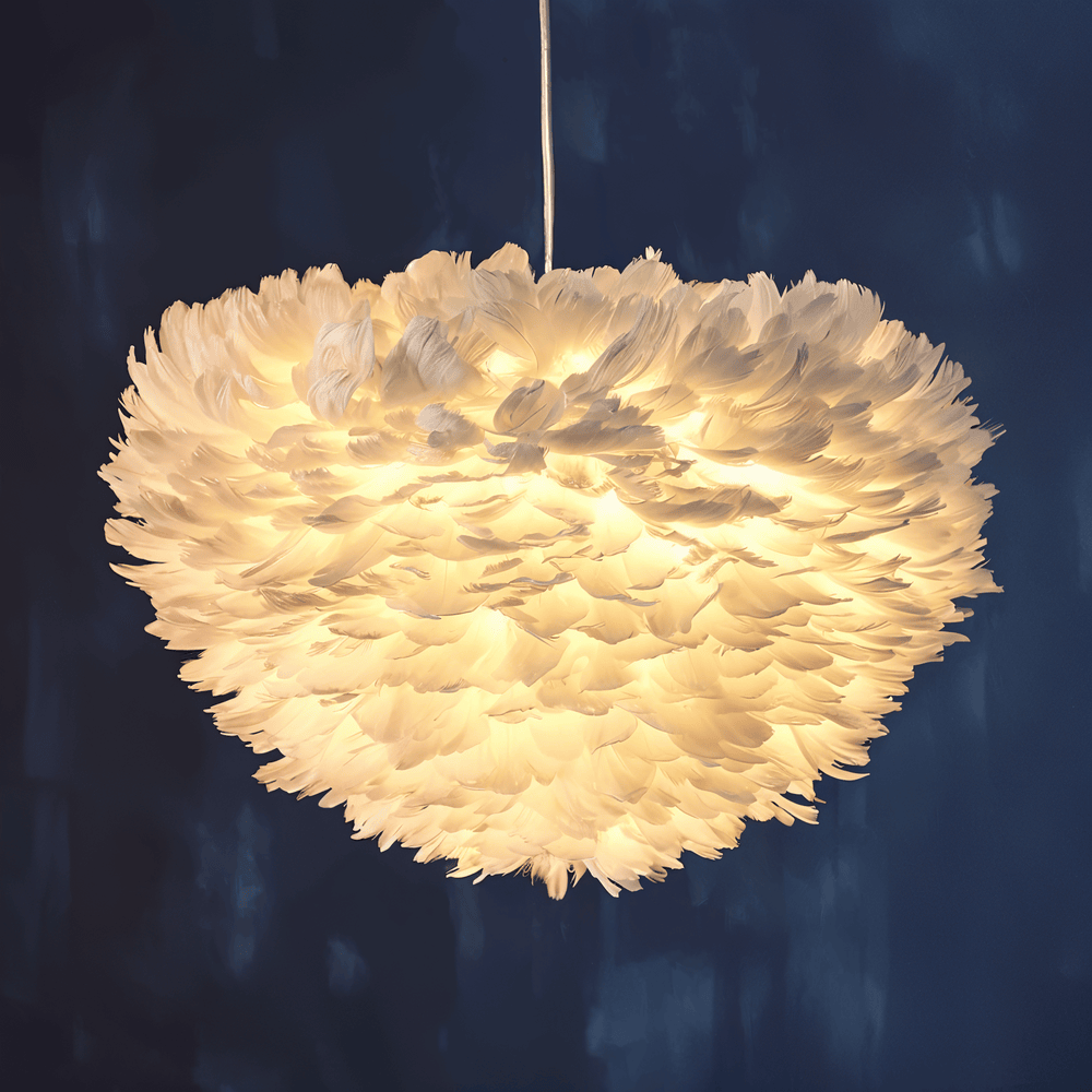 Håndlavet fjer pendellampe – justerbar loftlampe i elegant design