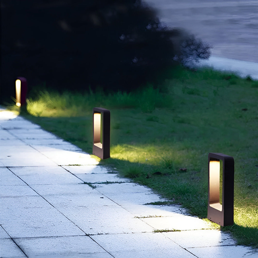 Pathora Beam – Modern LED Trädgårdslampa i Svart Design (30/60/80 cm)