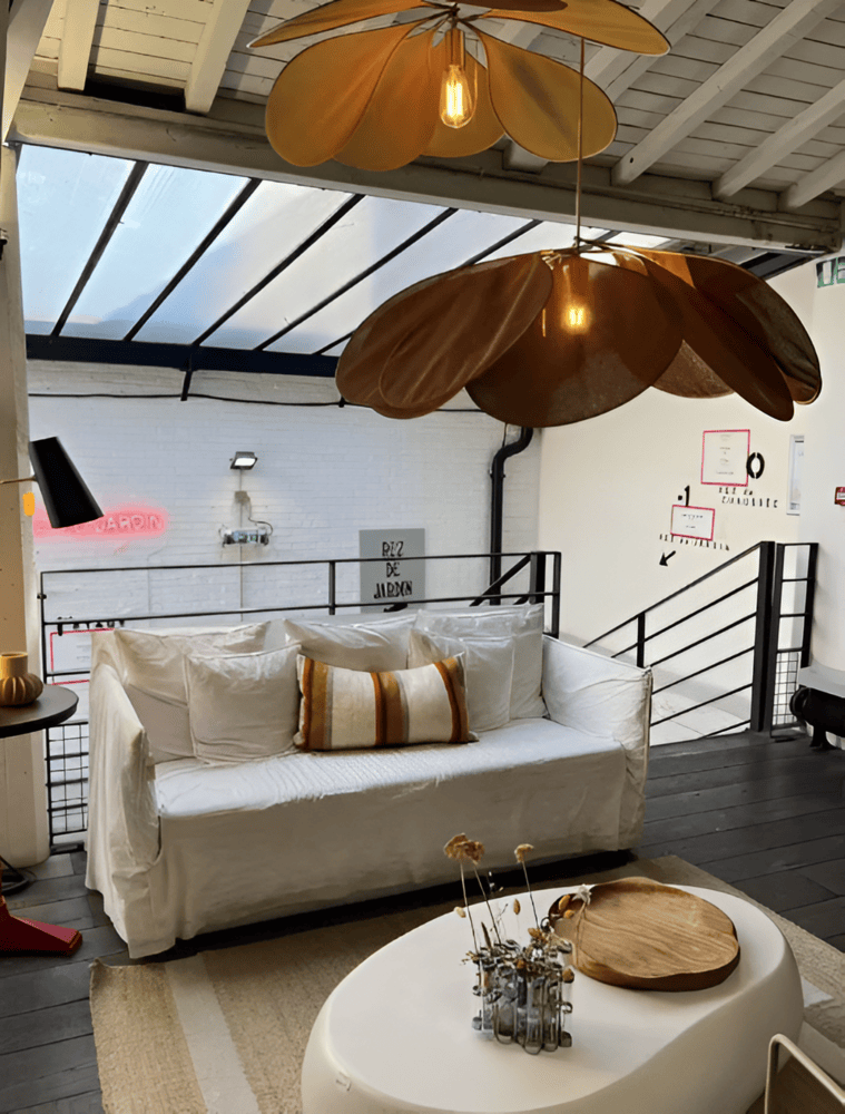 Florevia – Vintage Pendellampe med Blomsterdesign i Tekstil