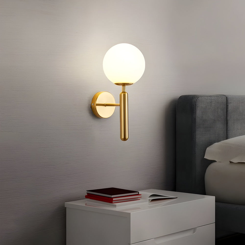 Væglampe i kobber med rund design – varm LED belysning