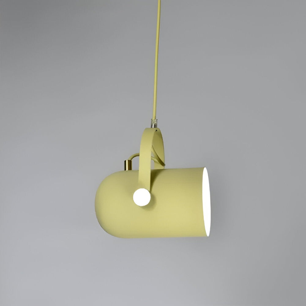 Justerbar pendellampe i aluminium – nordisk design til spisebord