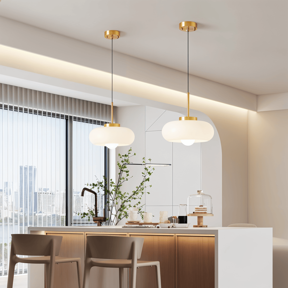 Retro pendellampe i glas og kobber – Bauhaus loftlampe med varm belysning