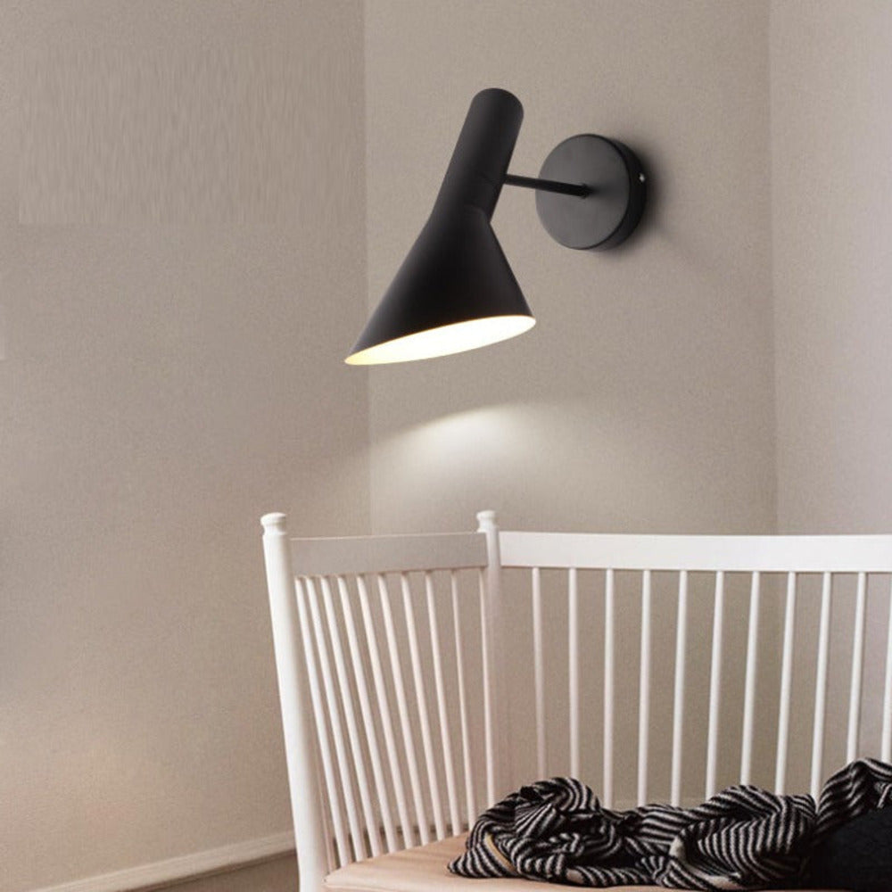 Justerbar sort LED væglampe – moderne væglampe til stue og soveværelse