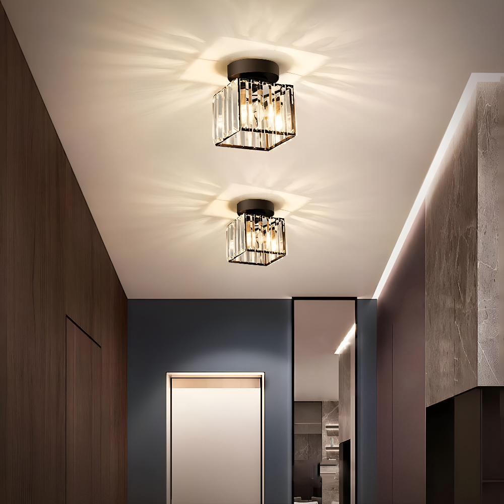 Crystalon Loftlampe – Moderne Minimalistisk Loftlampe med Krystaldetaljer