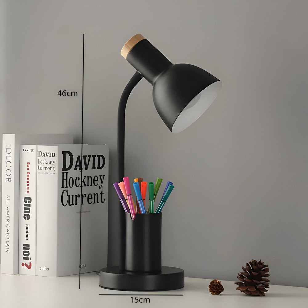 Penluxa – Modern Nordisk Bordslampa med Pennhållare och LED-belysning
