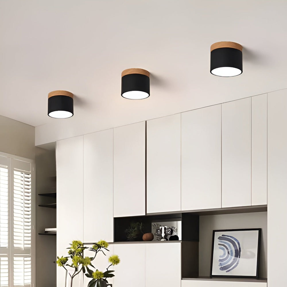 Coloryn Tube Loftlampe – Farverig Cylinder Loftlampe i Retro Minimalistisk Design
