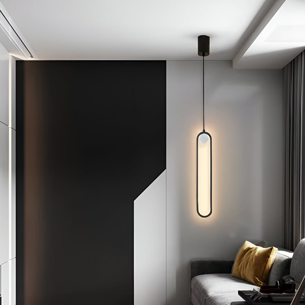 Lang LED loftlampe i sort aluminium – minimalistisk og elegant design