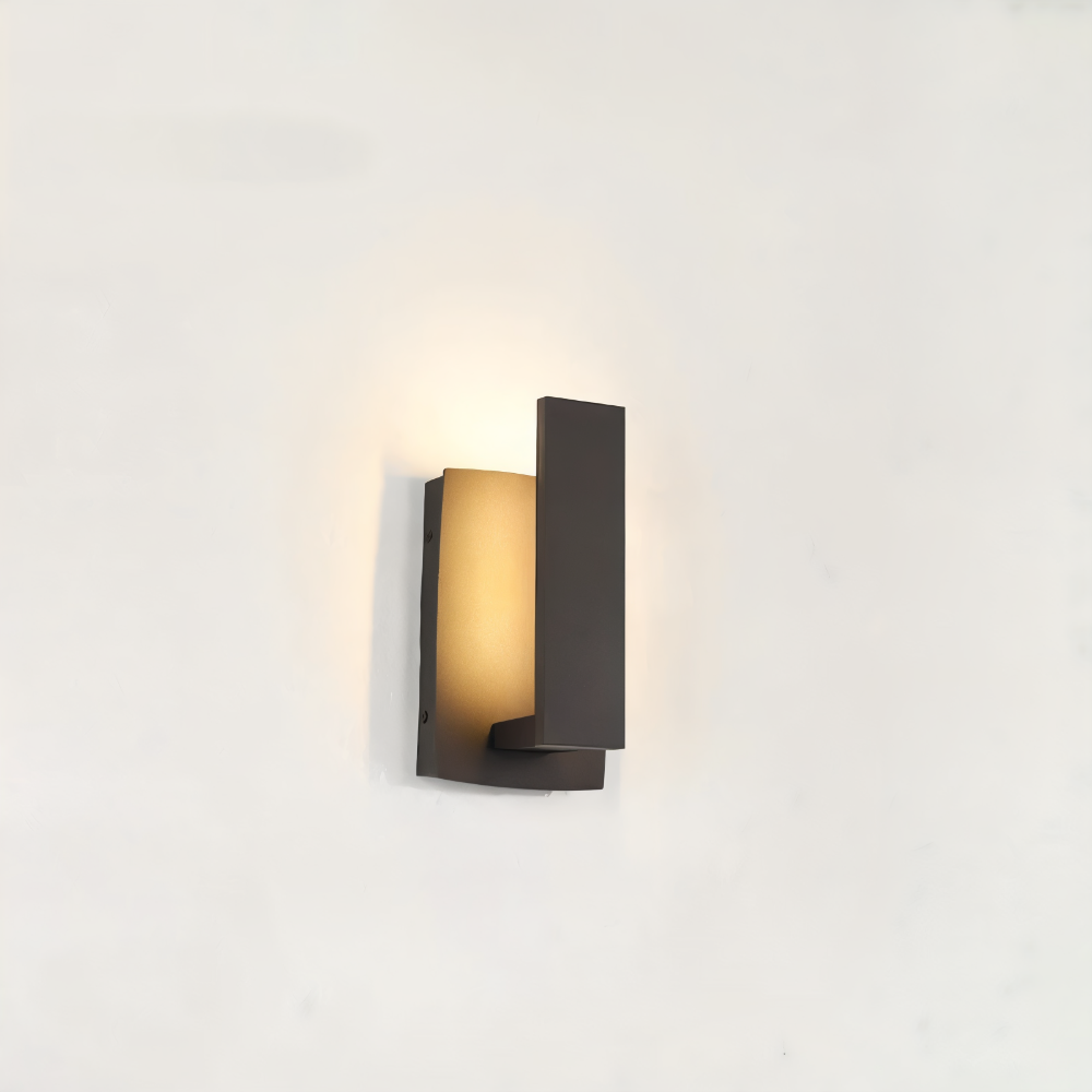 Noctira Black Væglampe – Minimalistisk Vandtæt Udendørslampe i Aluminium